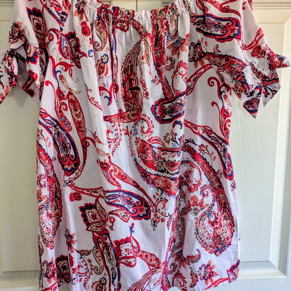 5 For $20 Paisley Print Off-Shoulder Top Size M